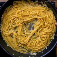 作り方 ごま油で作るペペロンチーノ