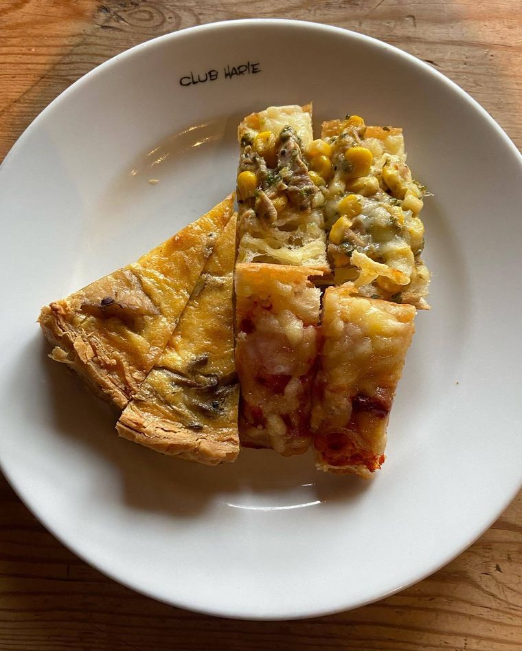 クラブハリエ守山玻璃絵館のキッシュ