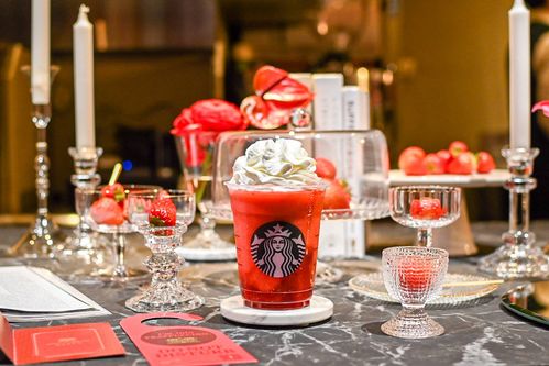 まるでスタバのホテル!? 4日間だけの特設店舗で「新作いちごフラペチーノ®」を先行体験