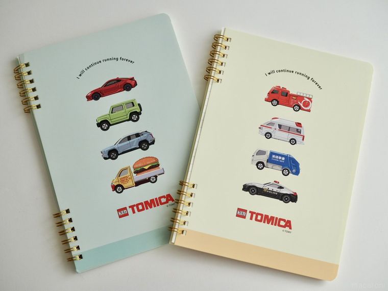 セリアのトミカノート