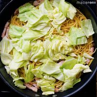 作り方 キャベツとベーコンの和風だしパスタ