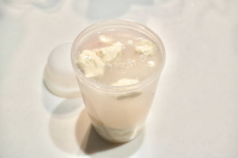 たこ焼きの生地が入ったプロテインシェイカー