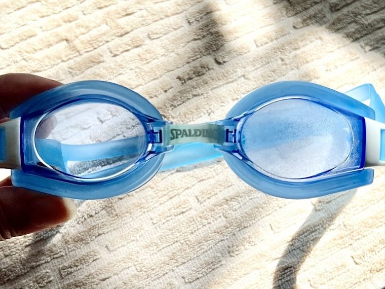 水泳用ゴーグル