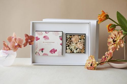 2025年ミスターチーズケーキの母の日ギフト全5種オンライン限定のフラワーボックスも登場