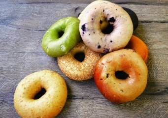 ベーグルアンドベーグル