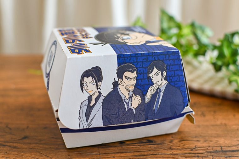 バーガーのパッケージのデザインのアップ