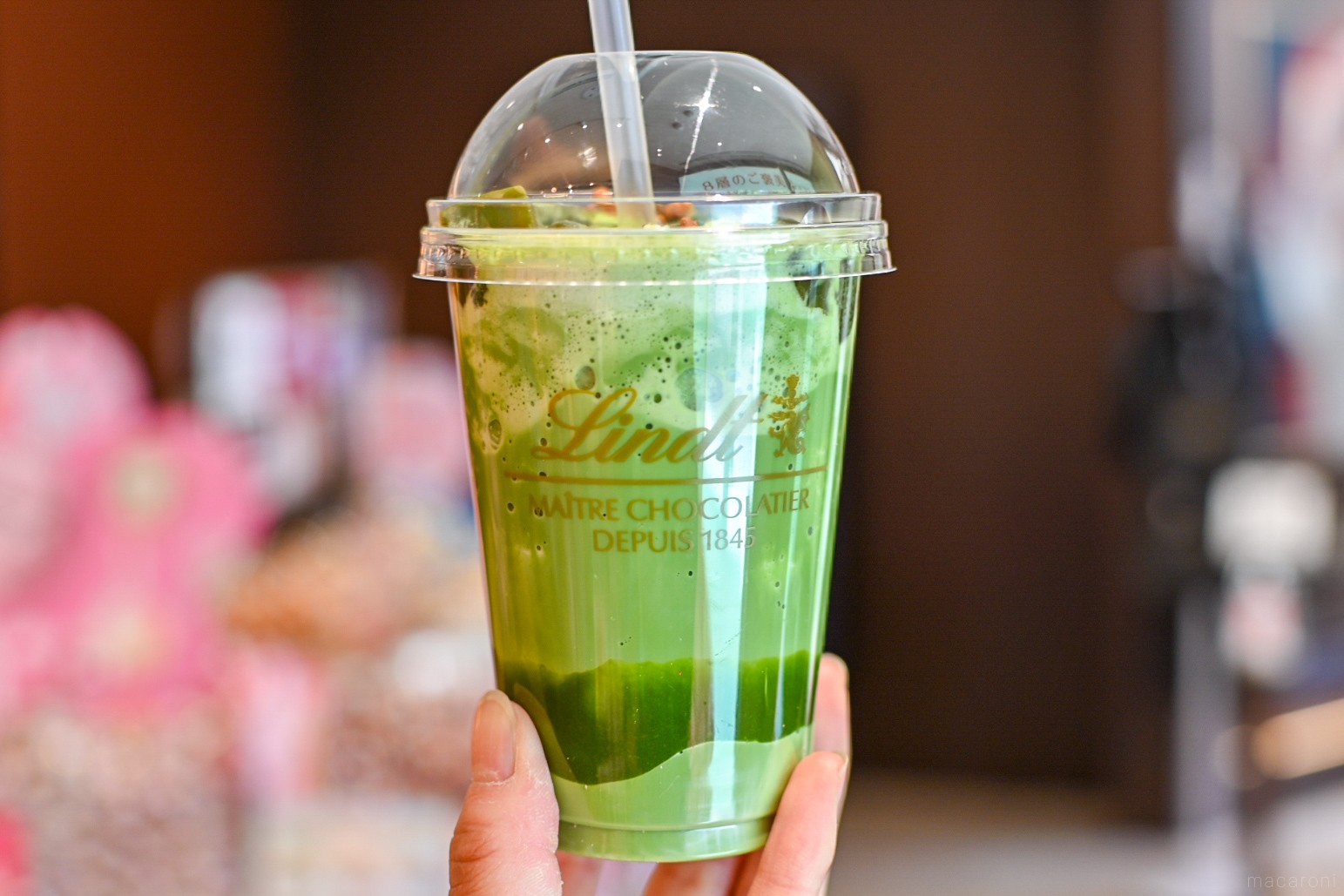 抹茶好きは迷わず飲むべし。リンツ新作「濃い天空の抹茶ショコラ