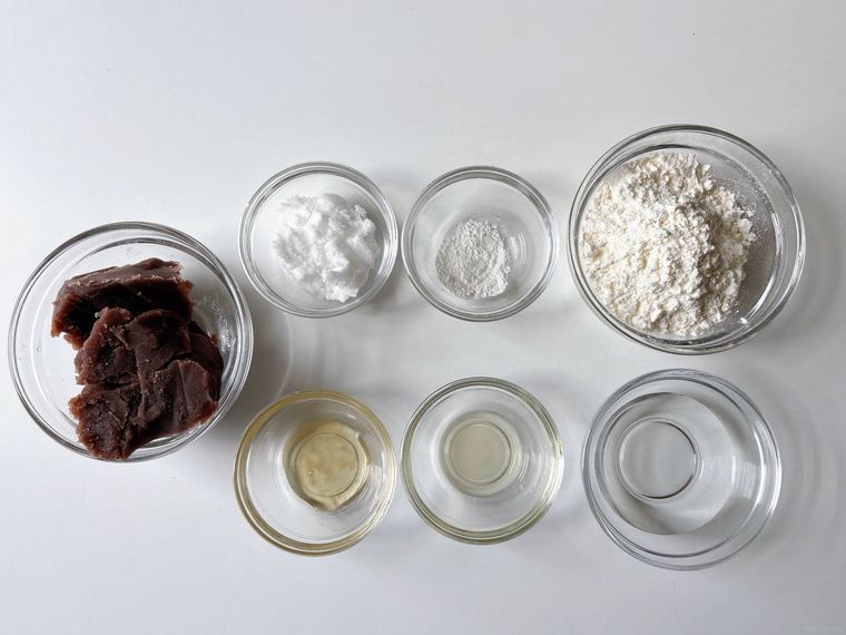 蒸しまんじゅうの材料