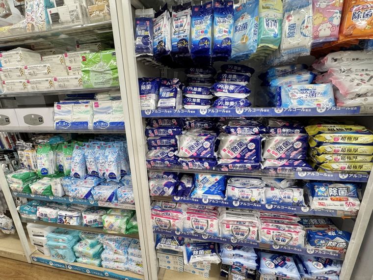 ダイソーのウェットティッシュ売り場