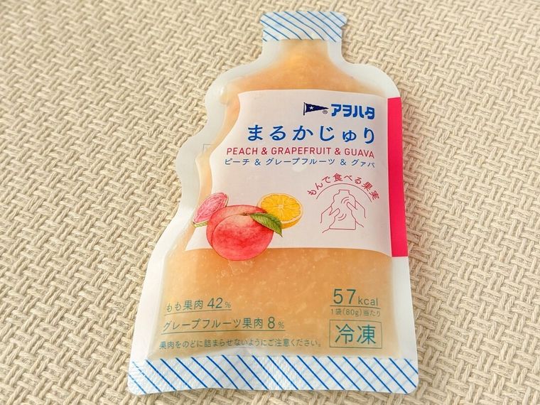 「まるかじゅり ピーチ＆グレープフルーツ＆グァバ」のパッケージ