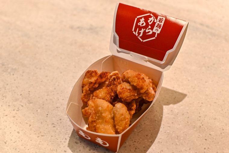 パックに入ったからあげ