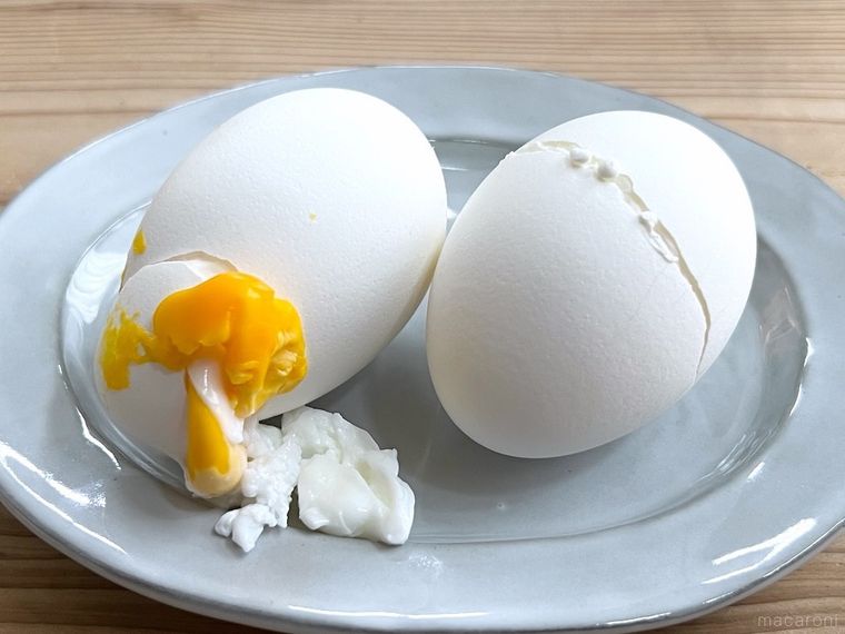 ひびが入ったゆで卵