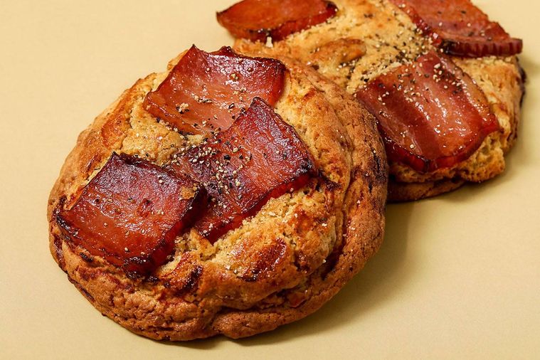 厚切りベーコンじゅわっとメイプル