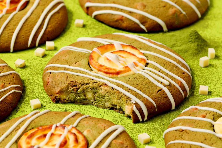 季節限定の抹茶ホワイトチョコクッキー