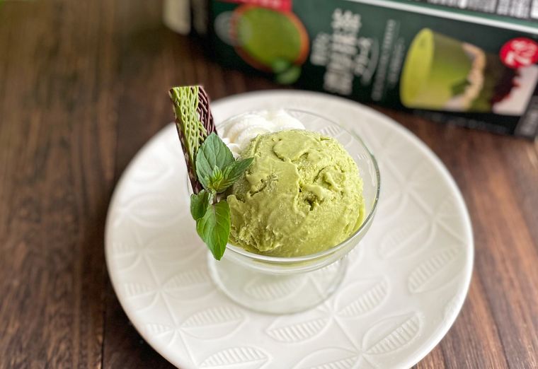 贅沢な濃厚抹茶テリーヌで作ったアイス