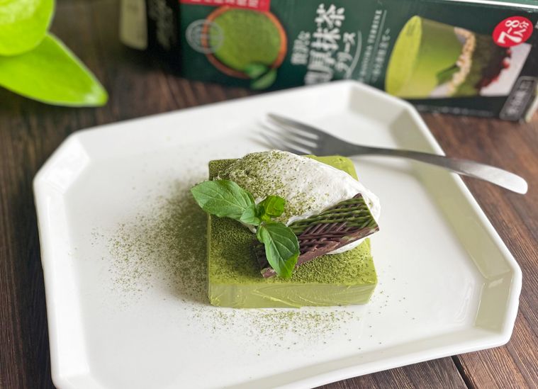 贅沢な濃厚抹茶テリーヌのおもてなしアレンジ例