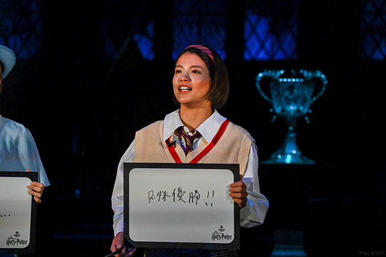 フリップを持った阿部選手