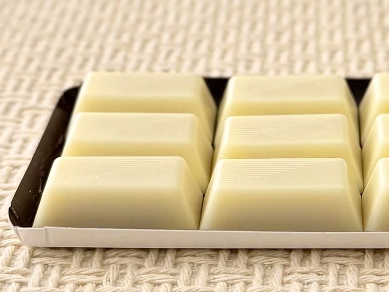 トレーにのったひと粒maniaりんご飴のここ