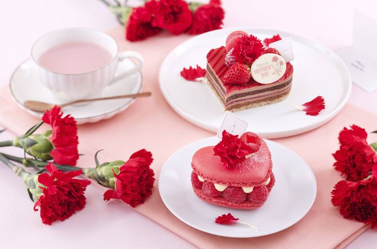 パティスリー・サダハル・アオキ・パリの2025年母の日限定スイーツ