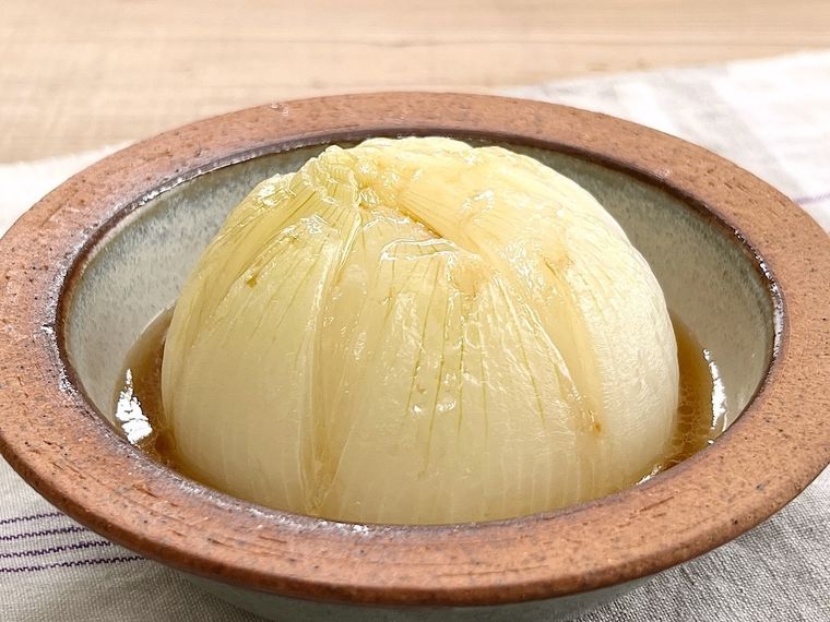 丸ごと新玉ねぎのバタぽん