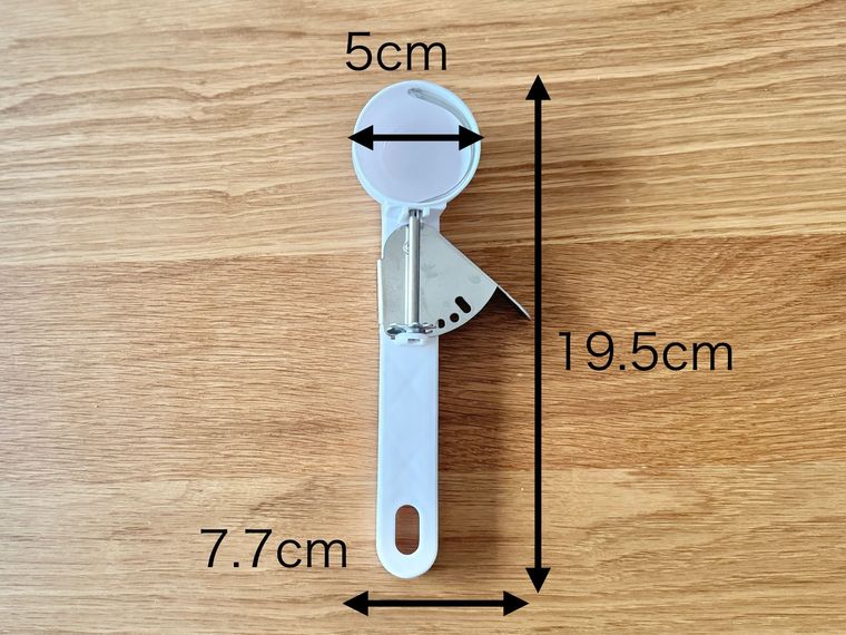 セリアアイスクリームディッシャー ホワイトのサイズを記載した画像