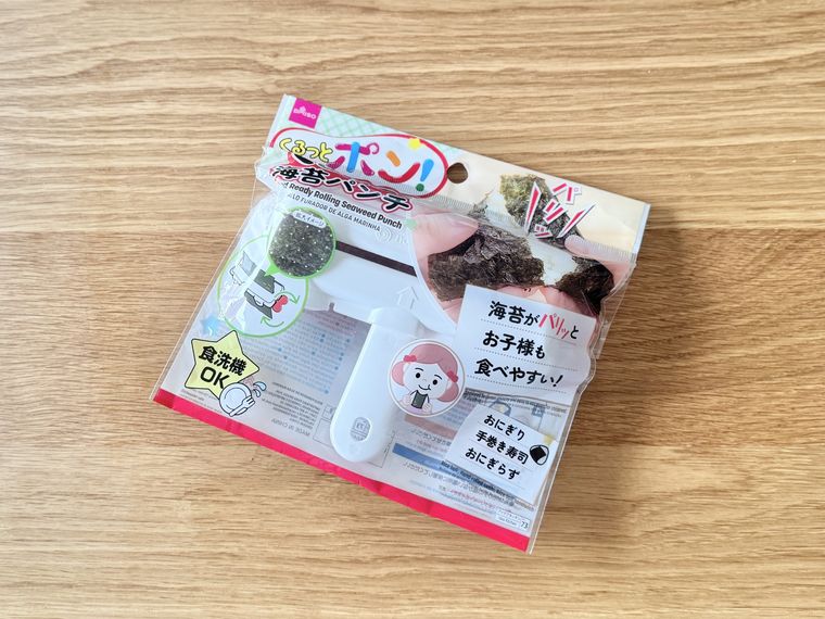 ダイソーくるっとポン くるくる海苔パンチのパッケージ