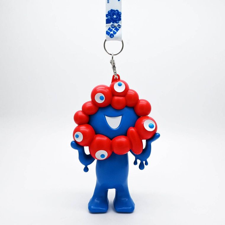 EXPO2025 ミャクミャク ハンディファンの全身