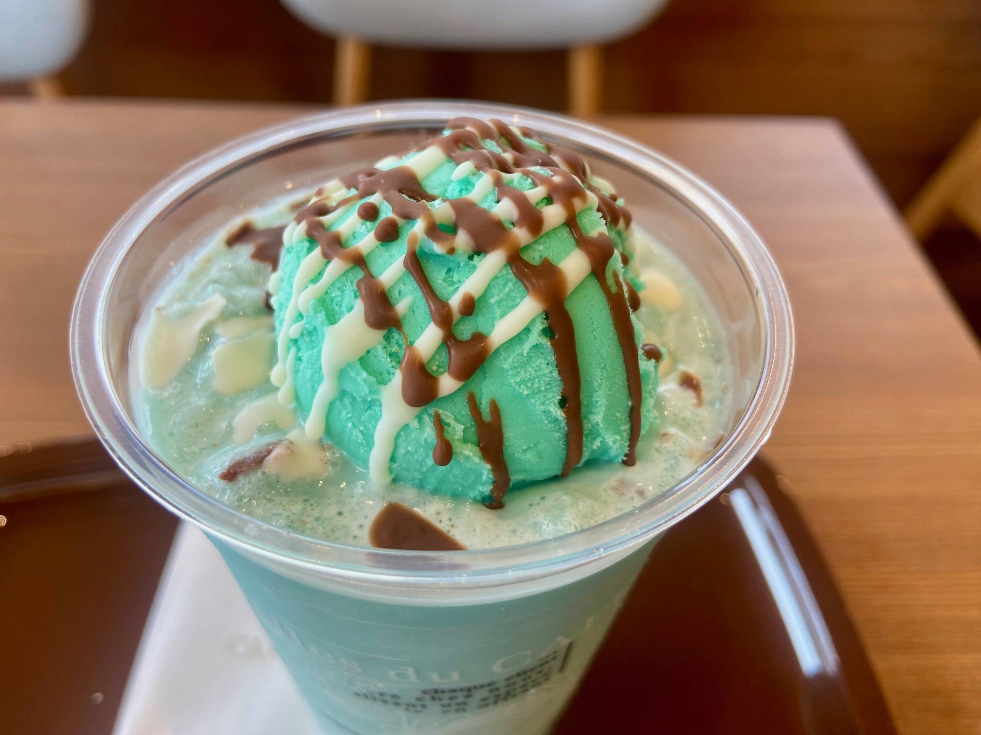 カフェ・ド・クリエ】もう飲んだ？チョコミント好き歓喜のドリンクが