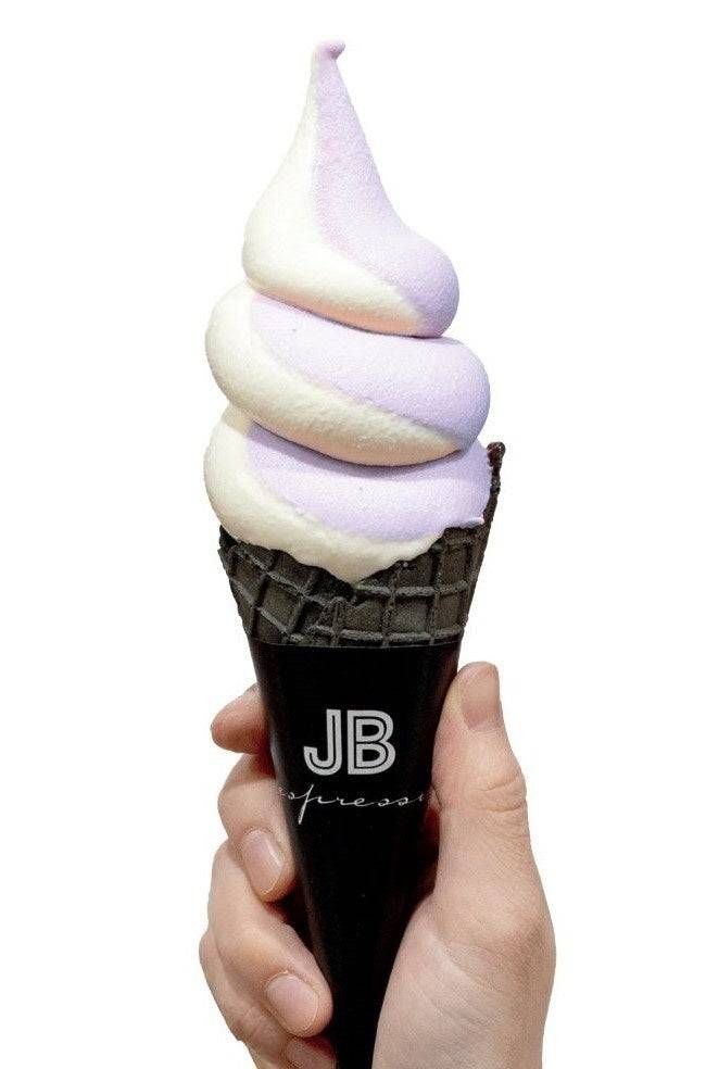 2. JBソフトクリーム ハスカップヨーグルト