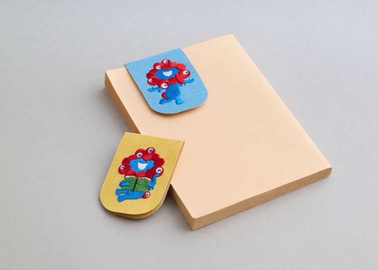 ミャクミャクマグネットしおり