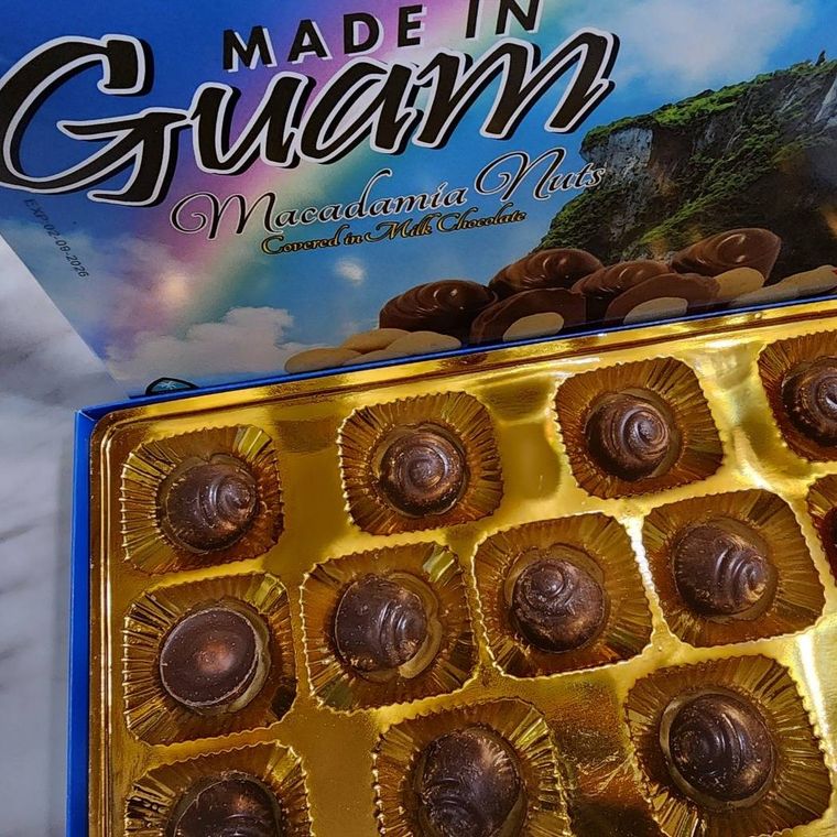 グアムのマカダミアチョコレート