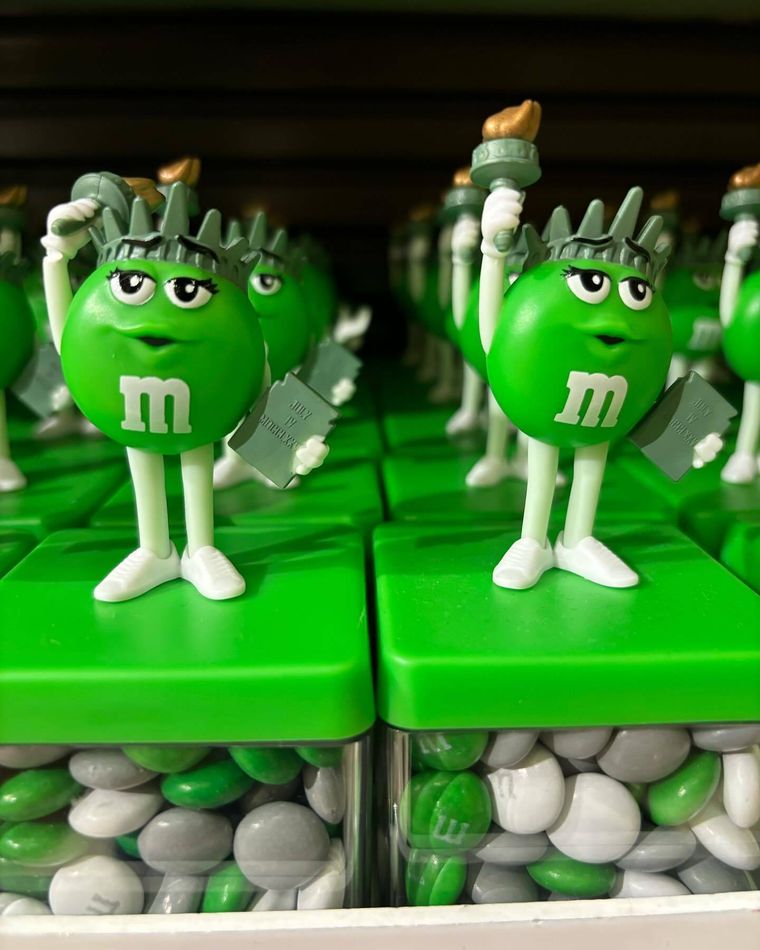 エムエムズワールドの自由の女神モチーフグッズ