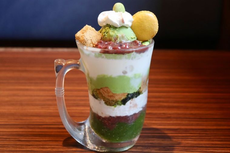 ジョッキパフェ抹茶