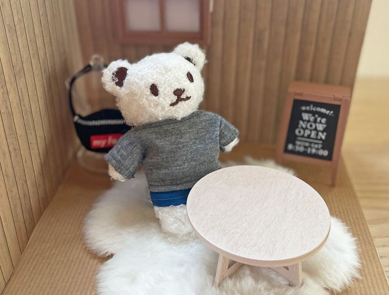 セリアのぬい活グッズを使ったコーデの1例