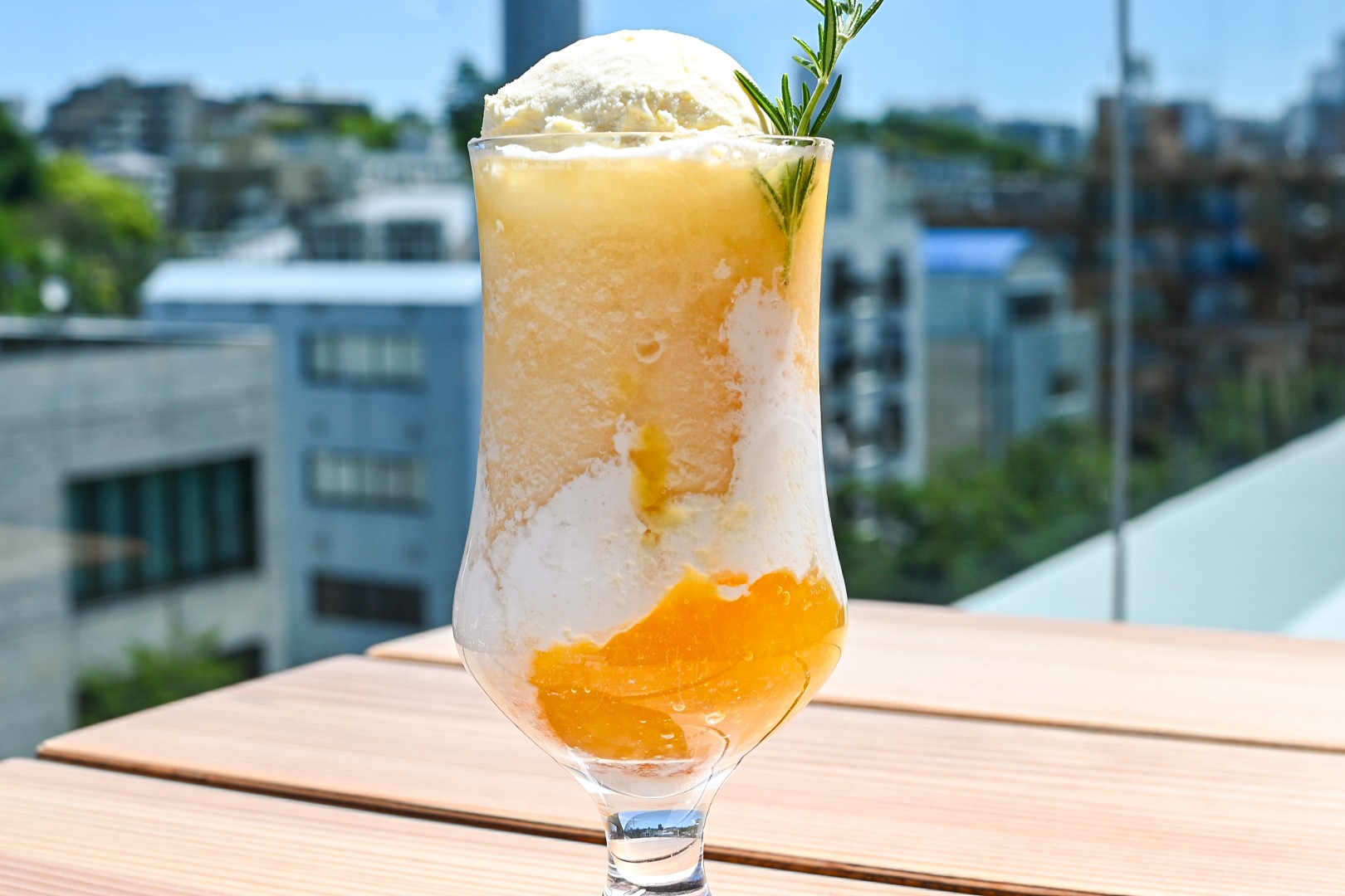 アラビダクリーム デイリーとナイトリー 各1個 5月に来たばかりです。 黒糖わらび餅パフェラテ!? スタバ「ロースタリー東京」の夏の新作