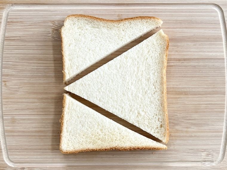 食パンを切った様子