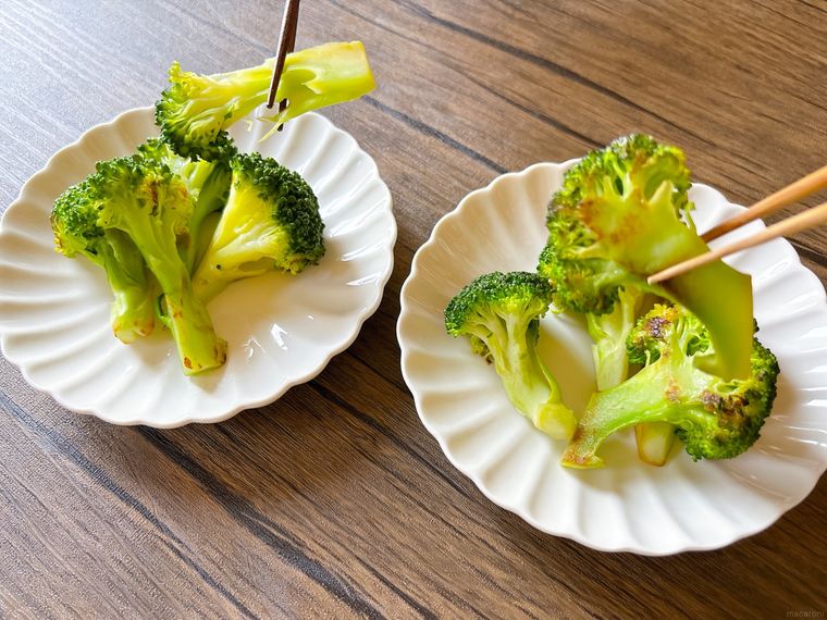 ブロッコリーを食べ比べする様子