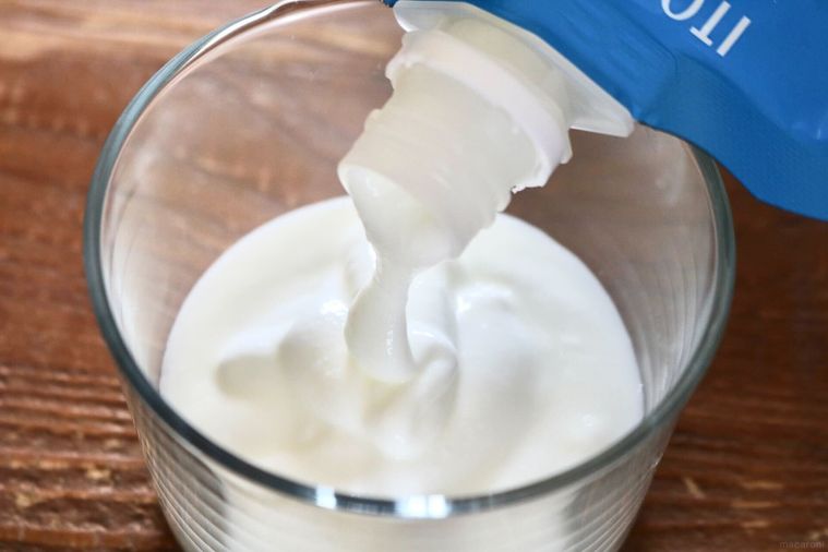 ヨーグルトを出している