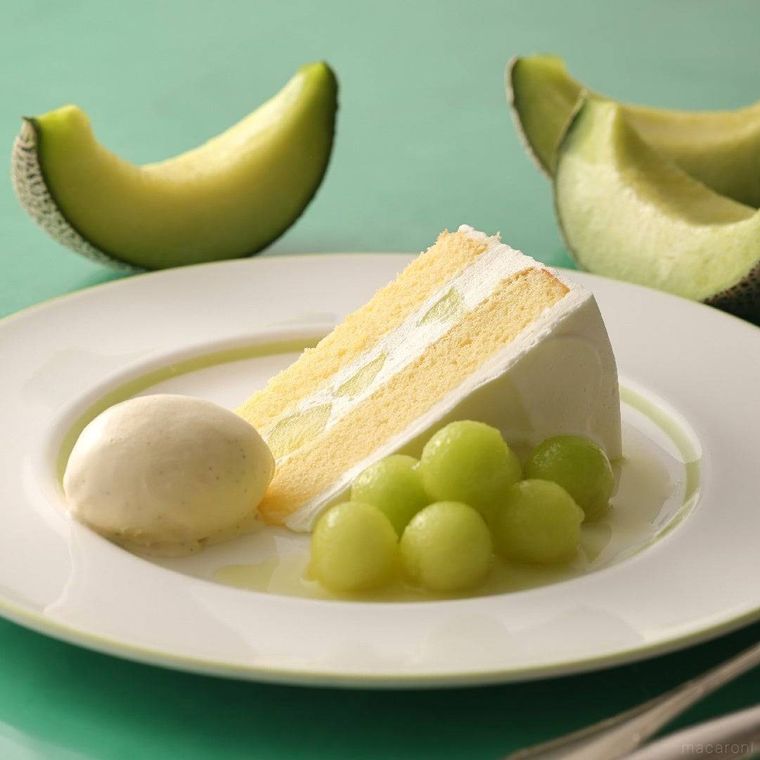 メロンのショートケーキ バニラアイス添え