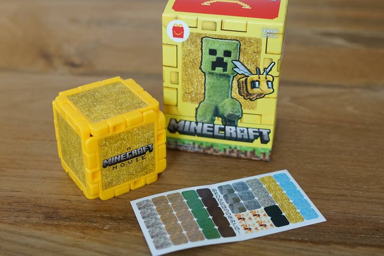 金ブロックとドーンのイメージ