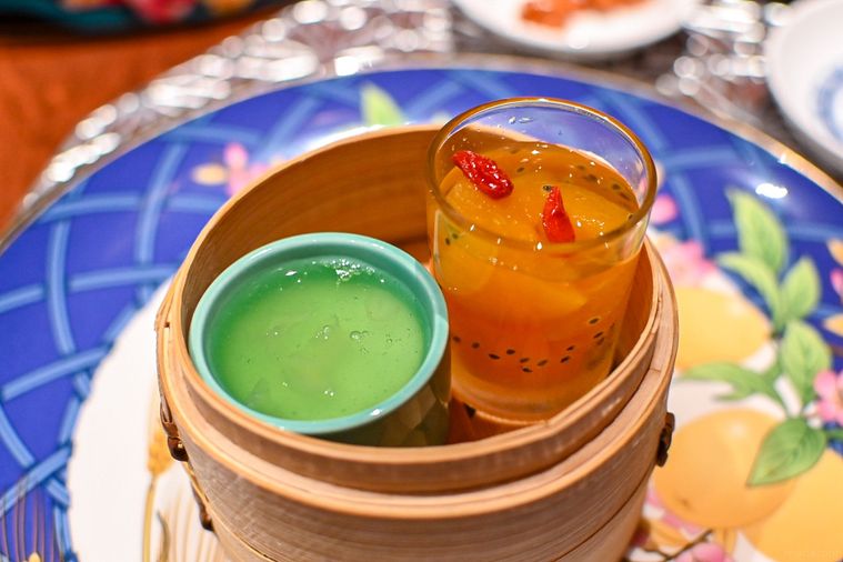 2種類のグラスデザート