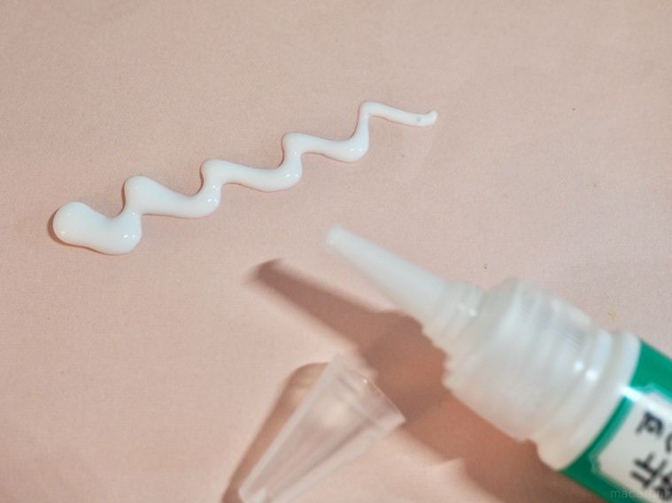 ダイソーすべり止め液