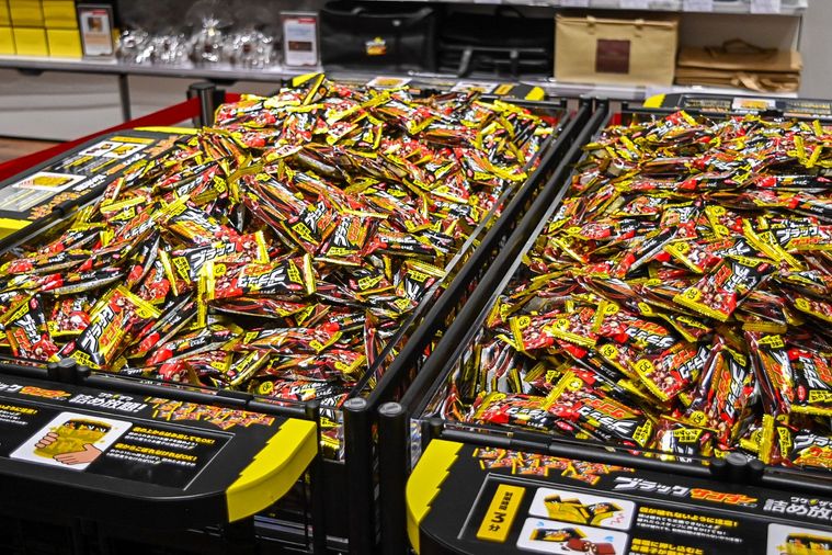 山盛りのお菓子