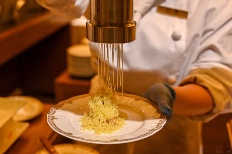 モンブランを作っているところ