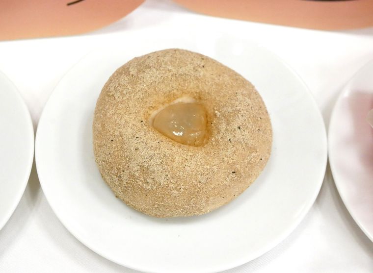 もっちゅりん 黒糖わらびもち