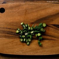 作り方 梅とオクラの白だしそうめん