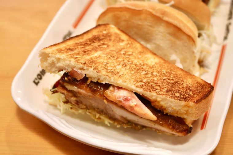 タンドリーチキンホットサンド