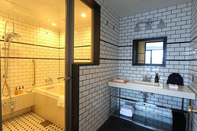 奈良尾のバスルーム