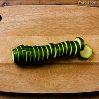作り方 鶏肉とズッキーニのポン酢炒め