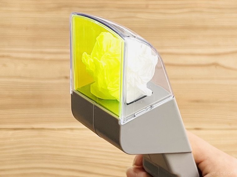 バグキャッチャーを使っている様子